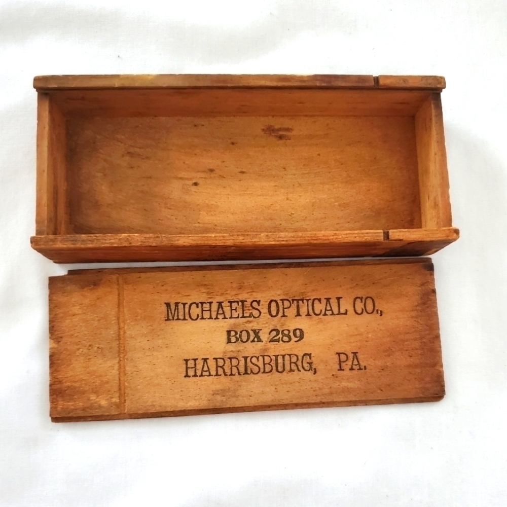 Vintage (1900's) First Class Optical Mailing Box